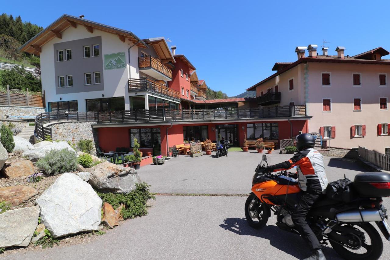 Alpen Garten Hotel Margherita Rumo Buitenkant foto