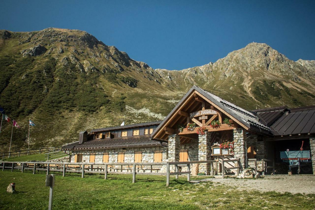 Alpen Garten Hotel Margherita Rumo Buitenkant foto
